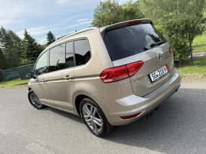 Vw Touran 2017 Dsg LED Pano 7 loc — miniatura 3