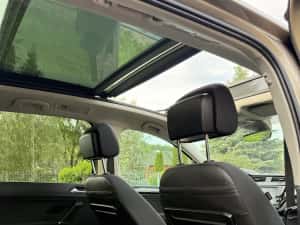Vw Touran 2017 Dsg LED Pano 7 loc — miniatura 5