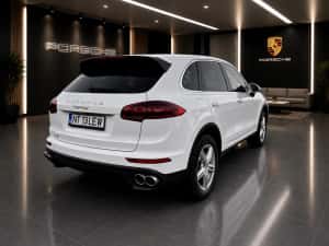 Porsche Cayenne S E-Hybrid Plug-In — miniatura 4