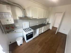 AP. 3 CAMERE- BUCATARIE INCHISA, BLOC NOU, CENTRALA PROPRIE, PARCARE — miniatura 3