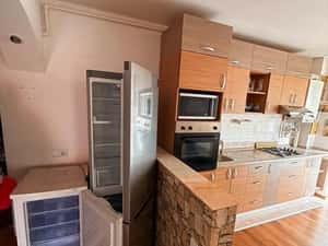 Apartament de 2 camere zona Tractorul,