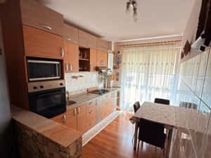 Apartament de 2 camere zona Tractorul, — miniatura 5
