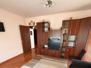 Apartament de 2 camere zona Tractorul, — miniatura 6