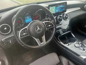 vand Mercedes - Benz C180d in stare foarte buna de functionare — miniatura 6