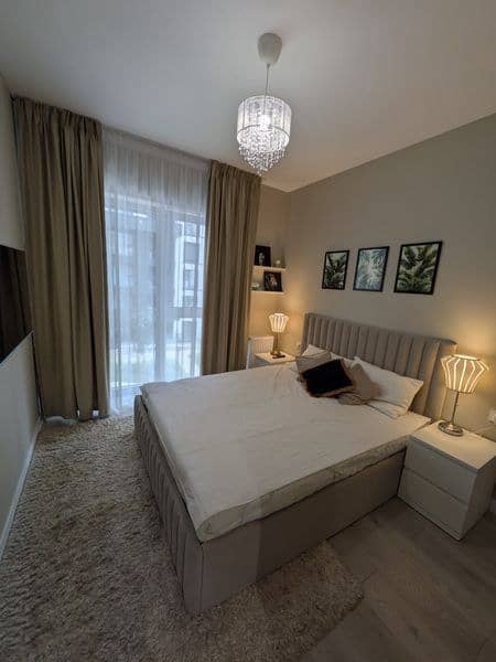 Proprietar închiriez apartament cu doua camere complex SILK DISTRICT — fotografie 1 din 6