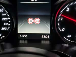 Mercedes C klass 2.1 CDI 170 CP 7G-TRONIC — miniatura 7