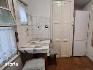 Inchiriez apartament cu 2 camere central — miniatura 4