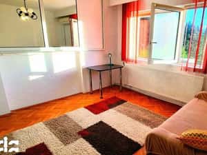 Inchiriez apartament 2 camere Manastur — miniatura 2