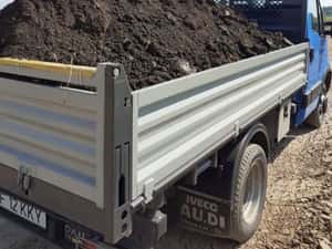 Vand pamant negru de gradina — miniatura 3