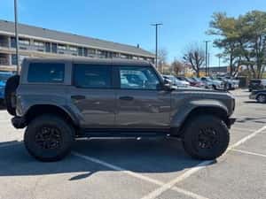 Ford Bronco SUV de vânzare — miniatura 4