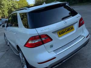 MERCEDES BENZ - SPECIAL • EDITION- ML 350 CDI - AMG • LINE — miniatura 4