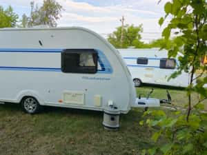 Rulota 2012 (2 zone) 1268 Kg, Off Camping, Boiler Gaz, Baterie 12v, Dus, Swift Sprite Foarte usoara — miniatura 2