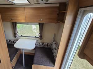 Rulota 2012 (2 zone) 1268 Kg, Off Camping, Boiler Gaz, Baterie 12v, Dus, Swift Sprite Foarte usoara — miniatura 6