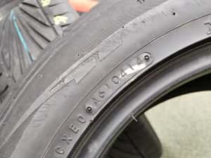 235.50.16 zr16 Toyo — miniatura 4