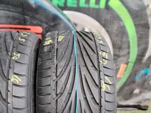 235.50.16 zr16 Toyo — miniatura 9
