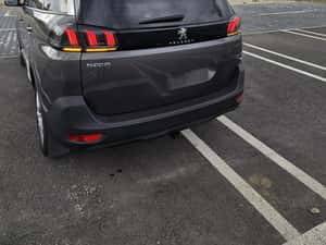 Peugeot 5008 - 19.500 EUR - 85.000 km - SUV — miniatura 2
