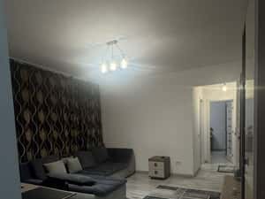 Apartament de 53 mp utili,parcare inclusa , etaj 1, zona Eroilor — miniatura 1