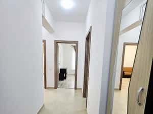 Apartament 2 camere 60 mp, centrala proprie, decomandat, langa Metrou — miniatura 5