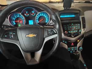 Chevrolet Cruze 1.6 benzină – Stare excelentă — miniatura 5