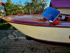 Barca Bristena Proiect Unicat — miniatura 6