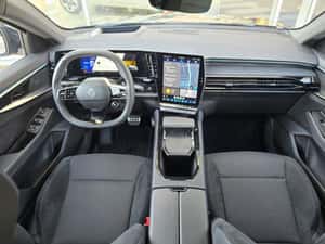 Renault Austral 2024, SUV, Hibrid, 19000 km, 200 cp — miniatura 3