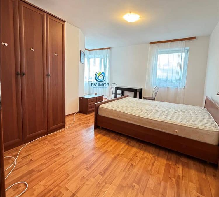 Vanzare garsoniera decomandata in bloc de apartamente, zona Garii — fotografie 1 din 6