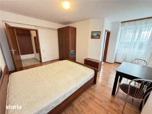 Vanzare garsoniera decomandata in bloc de apartamente, zona Garii — miniatura 4