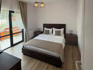 APARTAMENT 2 CAMERE CU VEDERE LA MUNTE — miniatura 4