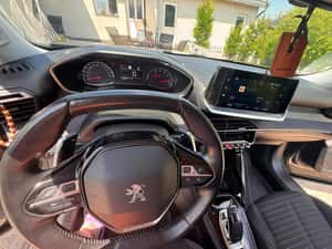 Peugeot 2008 Automată 130 HP Benzină — miniatura 7