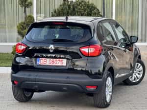 Renault captur 1.5 2015 — miniatura 3