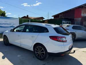 Renault Megane Break / Estate - 5.200 EUR — miniatura 6