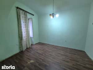 Apartament 51 mp ultracentral, teren 30 mp, zona Teatru, Arad — miniatura 4