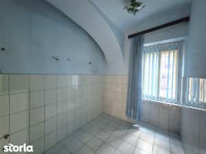 Apartament 51 mp ultracentral, teren 30 mp, zona Teatru, Arad — miniatura 5