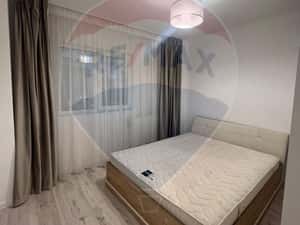 Apartament 4 camere zona Berceni+loc de parcare