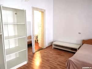 2 cam 2 bai 2 balcoane centrala proprie Cladire Istorica Piata Victoriei — miniatura 8