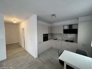 Proprietar ofer spre inchiriere ap. cu 2 camere — miniatura 3