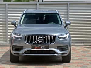 Volvo XC90 T8 AWD Plug-in Hybrid — miniatura 7