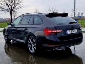 Skoda Superb Combi 2.0 TDI SportLine 2019 — miniatura 2