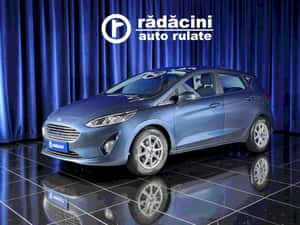 Ford Fiesta Automată 125 HP Benzină — miniatura 4