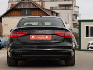 Audi A4 3XSLINE 2013 EURO 5 / 2.0 TDI &bull; 170 CP &bull; 10.990 EUR — miniatura 7