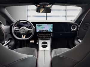 Mercedes-Benz CLA 250 Electrica 272 CP — miniatura 7