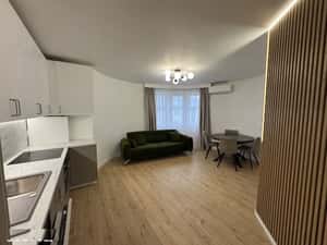 Apartament 3 camere, zona Europa, prima inchiriere — miniatura 3