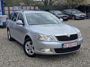 Skoda Octavia 1.6 TDI – simplă, spațioasă și gata de muncă — miniatura 3
