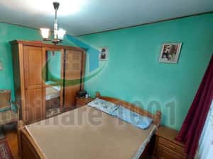 Apartament 4 camere, Republicii, etaj 1, garaj și boxa, zona Canal 7 — miniatura 4
