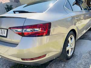 Skoda Superb 120 CP Automată Diesel 2016 — miniatura 5