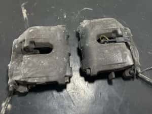 Etrier frana dreapta fata Mercedes ML W164 3.0 diesel V6