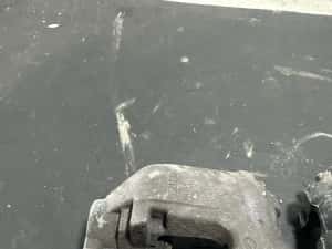 Etrier frana dreapta fata Mercedes ML W164 3.0 diesel V6 — miniatura 8