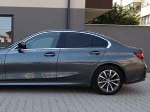 BMW Seria 3 Touring 330e Advantage – Combi Plug-In Hybrid Automat — miniatura 2