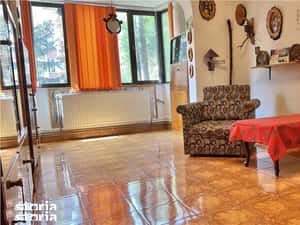 Apartament de vanzare 3 camere cu pivnita mare, Astra, Brasov