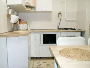 De inchiriat garsoniera in zona Olimpia 250 euro — miniatura 2